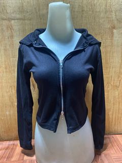 (Kategori: ) berada di . Dikirim oleh thriftloveandgaol (ID iklan 1379499401, Gambar 1). Deskripsi: .