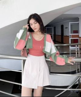 (Kategori: ) berada di . Dikirim oleh ririnshlll (ID iklan 1379515236, Gambar 1). Deskripsi: .