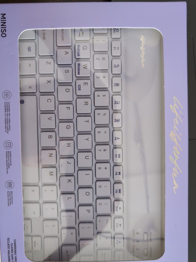 Chargeable Wireless Keyboard