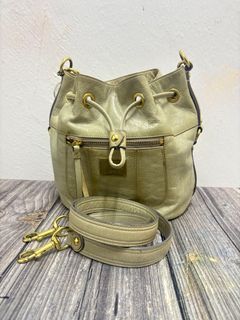 (Category: ) located in . Submitted by miszsyerrashop (Listing ID 1379523010, Image 1). Description: .