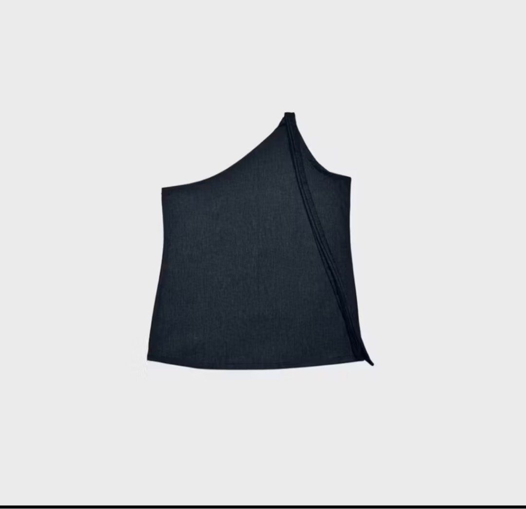 Denim One Shoulder Top by Leisure Supply (Category: Blouses) located in Quezon City. Submitted by risse_declutters (Listing ID 1379477971, Image 2). Description: Fits 36-38 bust size medium- semi large body frame Size M.