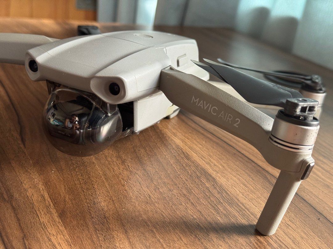 DJI Mavic Air 2 Drone (Category: Drones) located in Talisay. Submitted by kim_rey (Listing ID 1379514886, Image 2). Description: ready to fly.. no issue.