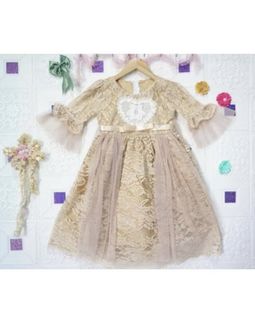 (Kategori: ) berada di . Dikirim oleh declutteringbynay (ID iklan 1379465024, Gambar 1). Deskripsi: .
