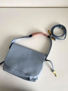 (Kategori: ) berada di . Dikirim oleh melodijingga (ID iklan 1379482462, Gambar 1). Deskripsi: .