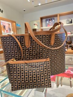 (Kategori: ) berada di . Dikirim oleh laspaccios (ID iklan 1379409228, Gambar 1). Deskripsi: .