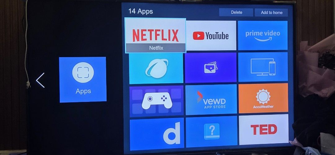 Hisense TV 50" (Category: TV) located in Manila. Submitted by greyc06 (Listing ID 1379385543, Image 2). Description: ✅️ Like New ✅️ w/ remote Loc: Sta. Ana, Manila.