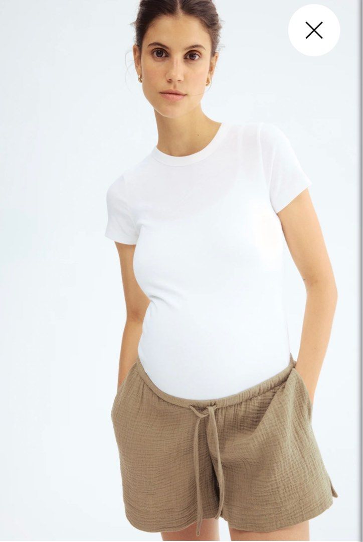 HM Mama Ribbed Top (Category: Blouses) located in Marikina City. Submitted by acbwee (Listing ID 1379465034, Image 1). Description: .