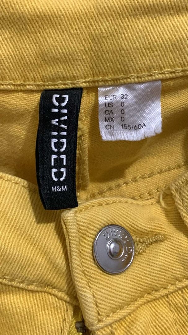 h&m yellow retro wide leg pants (Category: Jeans) located in Manila. Submitted by marie017 (Listing ID 1379471488, Image 2). Description: rfs: decluttering still in a mint condition!.