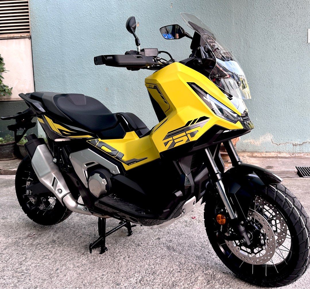 Honda X ADV 750 (2025 Brand new) (Category: Class 2) located in Singapore. Submitted by akw0089 (Listing ID 1371994981, Image 1). Description: Honda X ADV 750 (2025 Brand new) Agent warranty by Boon Siew Honda Deposit $2,000 D/payment pay next $5,000 On the Road only excluding insurance. The Right Place to Choose Your Dream Machine. Kindly visit our showroom for viewing & more discussion. Excel Cycle Centre Pte Ltd 48 Toh Guan Road East #01 - 112