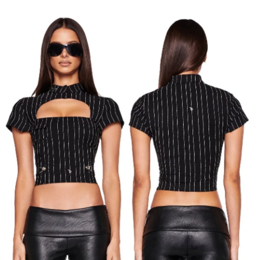 i.am.gia FRAN TOP (Category: Others Tops) located in Valenzuela. Submitted by sheenstation (Listing ID 1379444826, Image 3). Description: I.AM.GIA FRAN TOP •Black corset style top featuring pinstripe print with custom 'GIA' logo detailing throughout Exclusive I.AM.GIA All over print - Designed in house by our design and graphics team •Cropped length and tailored silhouette •Capped short sleeves •Featuring mock neck silhouette trimmed with snap bu