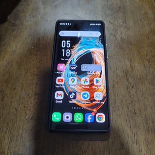 (Category: ) located in . Submitted by iwan.gadget (Listing ID 1379356552, Image 1). Description: .