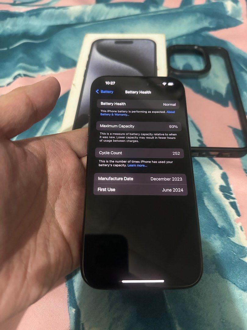 Iphone 15 pro 128gb (Category: iPhone 15 Series) located in Naga. Submitted by simonfilio33999 (Listing ID 1379429029, Image 2). Description: IPhone 15 pro 128gb 39,000 ✅93% battery health ✅No issue, Unli check ✅11months old ✅Factory unlocked ✅Good as New Cash : 39k Swapping Price : 44k.