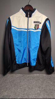 (Kategori: ) berada di . Dikirim oleh bromothrifting (ID iklan 1379516794, Gambar 1). Deskripsi: .