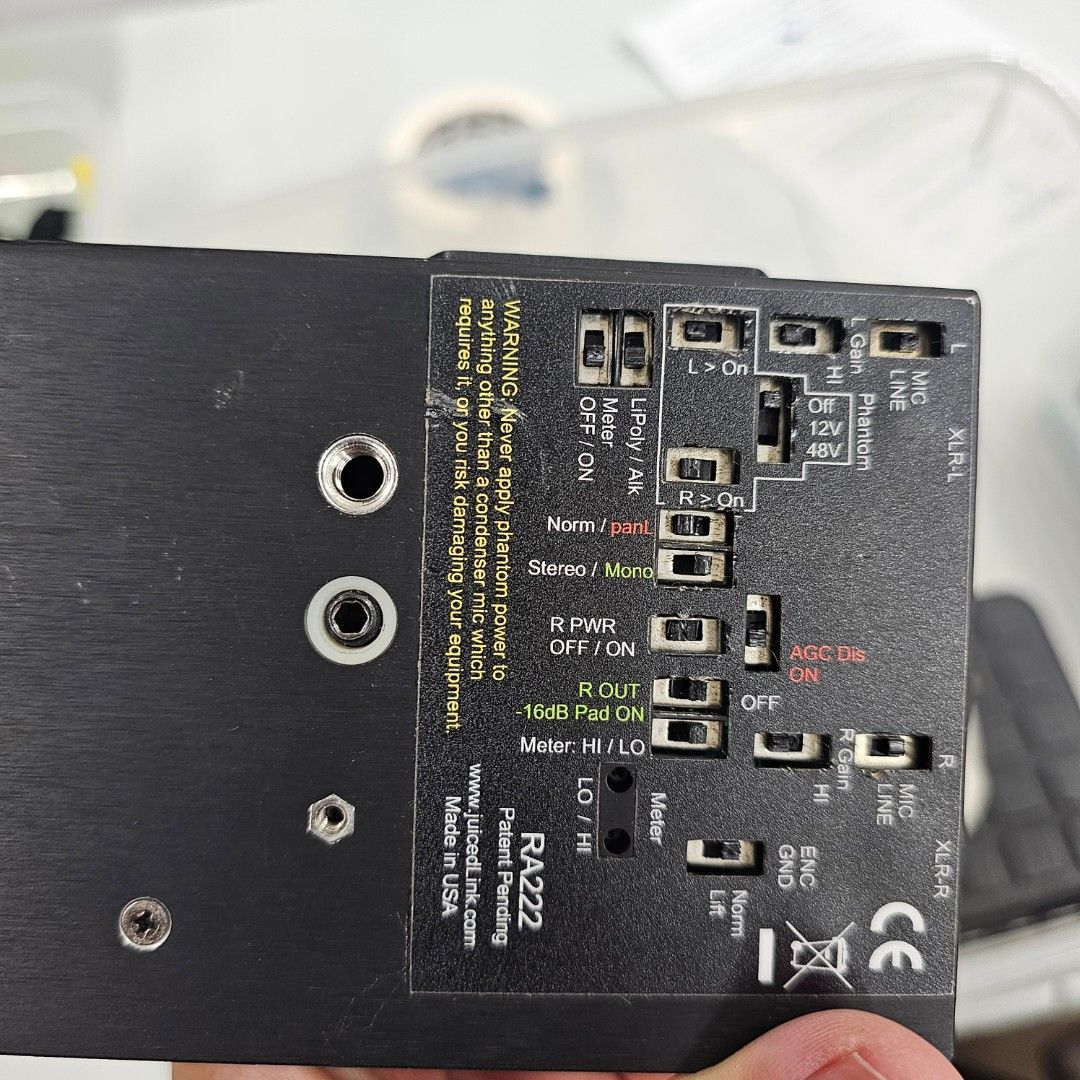 JuicedLink (Category: Other Audio Equipment) located in Singapore. Submitted by flixrmediaa (Listing ID 1379388556, Image 3). Description: Clearing out unused equipment in the office. Please bring 9v battery to test it out.