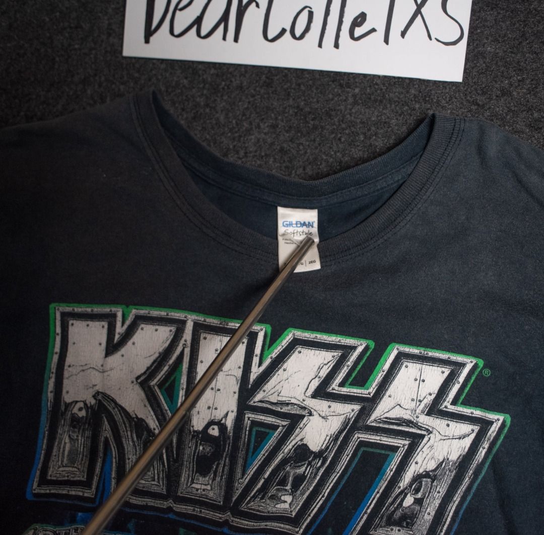 KISS 40TH ANNIV TOUR (Category: Tshirts & Polo Shirts ) located in Caloocan City. Submitted by bearcollexts (Listing ID 1379503883, Image 2). Description: NEGOTIABLE LBC LALAMOVE JNT.
