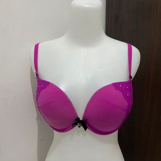 (Kategori: ) berada di . Dikirim oleh gaia.bygia (ID iklan 1379510728, Gambar 1). Deskripsi: .