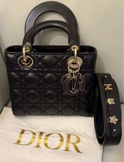 (Kategori: ) berada di . Dikirim oleh mycollectoutfit (ID iklan 1379432692, Gambar 1). Deskripsi: .