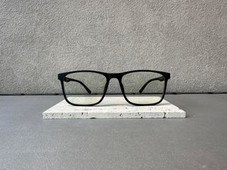 (Category: ) located in . Submitted by pop.optical (Listing ID 1379404709, Image 1). Description: .