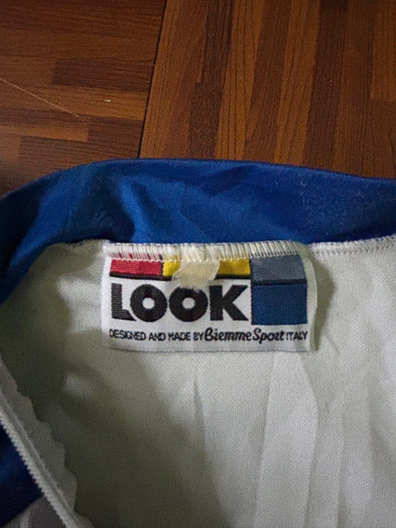 LOOK VINTAGE CYCLING JERSEY (Category: Tshirts & Polo Shirts ) located in Las Pinas. Submitted by bryannten10 (Listing ID 1379456648, Image 2). Description: LOOK VINTAGE CYCLING JERSEY GOOD CONDITION CONSIDERING NA VINTAGE ₱3999 NEGO PA PWEDE SUMAGAD.