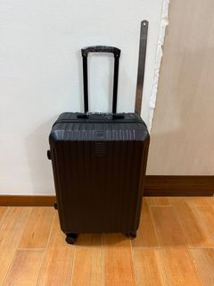 (Category: ) located in . Submitted by 13huat (Listing ID 1379453448, Image 1). Description: .