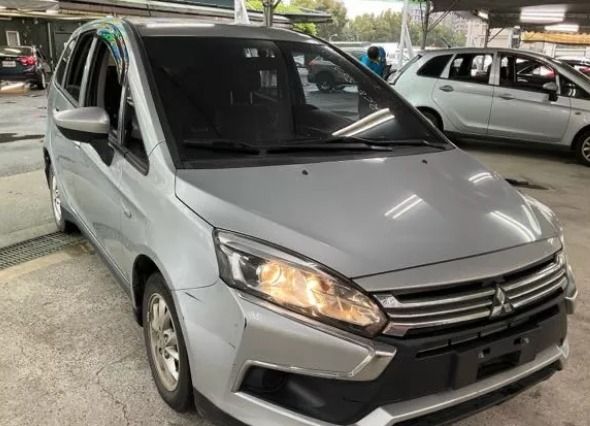 由 whong061864481 (刊登 ID 1379373984，圖片 1) 提交，位於 台北市 (Taipei) 的 Mitsubishi Colt Plus 2019款 典藏型 銀色 (類別：汽車出售)，說明：安全、划算、選擇多、上游車商，市售中古收車價 💥 同行車商請繞道唷～ 💥 @@ 五大保證： ✅ 第三方認證 & 原廠等級鑑定 💯 ✅ 無接合泡水、無重大事故 💯 ✅ 非營業車 💯 ✅ 里程保證，原鈑件可認證 💯 ✅ 退車機制，不符認證查定表全額退費💯 款式:Mitsubishi Colt Plus 2019款 典藏型 銀色 🚗 年分:2019 🚗 里程:49000 🚗 排氣量:1.5L 🚗 車門數：5門5座 🚗 變速系統：手自排 🚗 驅動方式：2WD 🚗 引擎燃料:汽油 🚗 車價:10.8萬 💎備註 🔥原鈑件🔥可認證 💯 🌞為什麼我們是您最好的選擇？ • 超值價格：提供最具競爭力的價格，物超所值 • 品質保證：所有車輛經原廠等級的專業