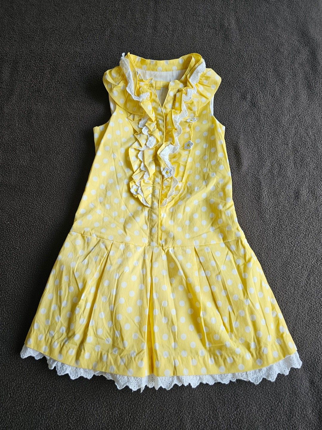 Nicholas & Bears dress (Category: Babies & Kids Fashion) located in Singapore. Submitted by tennis4u2311 (Listing ID 1379363331, Image 1). Description: Brand: Nicholas & Bears Size: 6 years old Condition: like new.