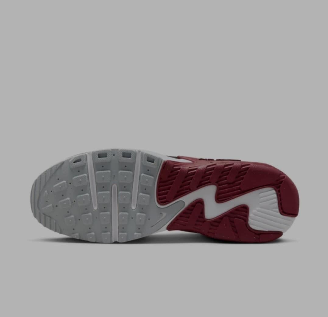 Nike (Category: Sneakers) located in Quezon City. Submitted by visualdict (Listing ID 1379520522, Image 2). Description: rare finds Nike Airmax brand new legit, authentic, original with box. RFS. impulsive buyer.