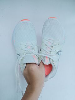 (Category: ) located in . Submitted by thegirlwhosellstuff (Listing ID 1379390019, Image 1). Description: .