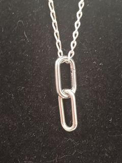 (Category: ) located in . Submitted by shoppymom (Listing ID 1379368328, Image 1). Description: .
