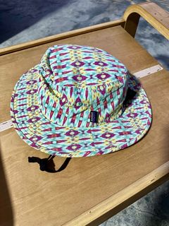 (Category: ) located in . Submitted by sellingeverythingnice (Listing ID 1379415222, Image 1). Description: .