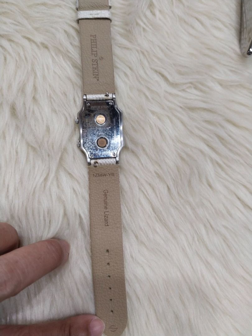 Philip Stein Womens Watch (Category: Luxury Watches) located in Makati City. Submitted by gumamela25 (Listing ID 1379343475, Image 2). Description: Negotiable.