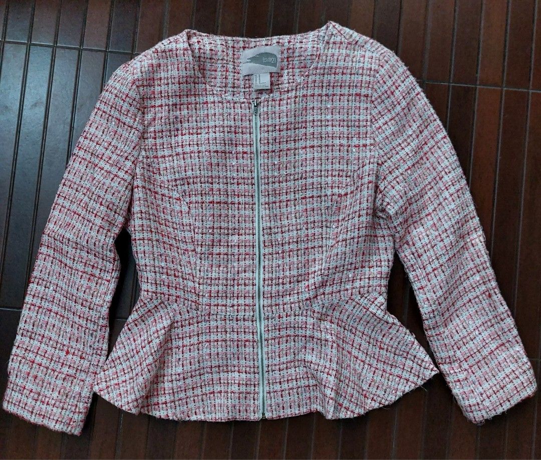 Pink Tweed Collarless Jacket (Category: Coats, Jackets and Outerwear) located in Makati City. Submitted by drawerph (Listing ID 1379364737, Image 1). Description: Love 21 (By Forever21) Peplum Tweed Jacket shoulder 16in chest 36in waist 29in length 23in arm length 20in.