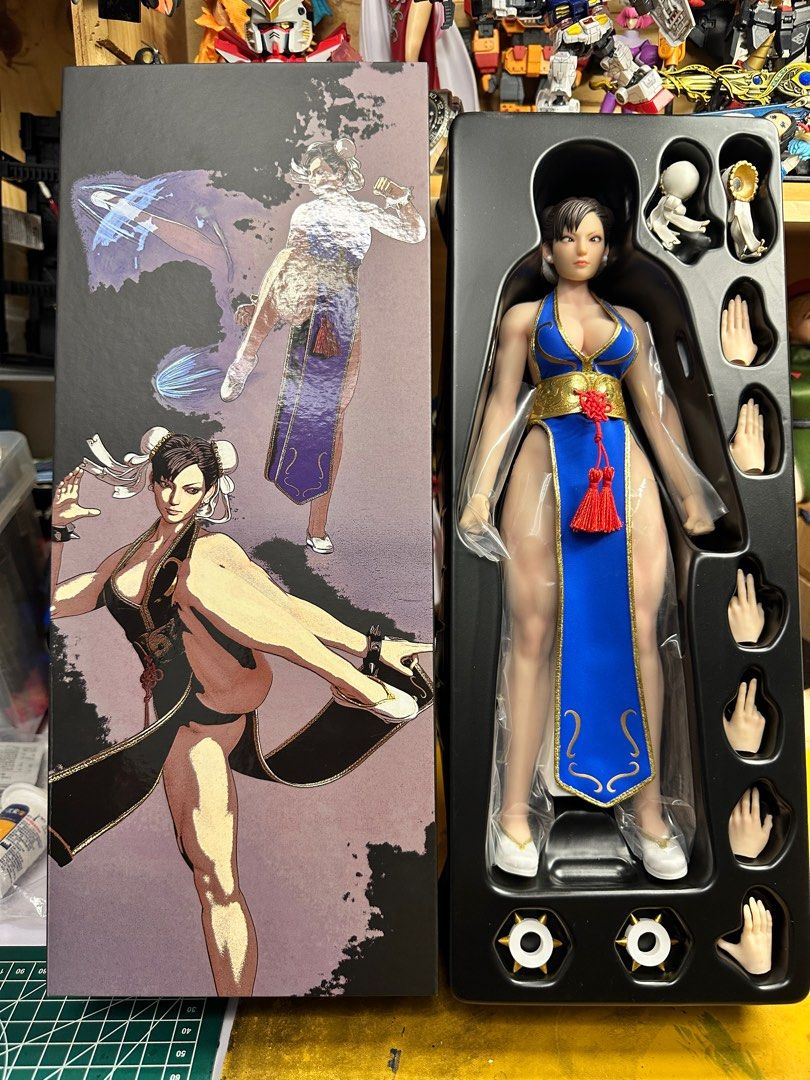 PLAY TOY 1/6 P023A 黑衣版春麗格鬥女神2.0 藍色全新拆出1/6兵人, 興趣