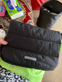 (Kategori: ) berada di . Dikirim oleh falenpreloved (ID iklan 1379483938, Gambar 1). Deskripsi: .