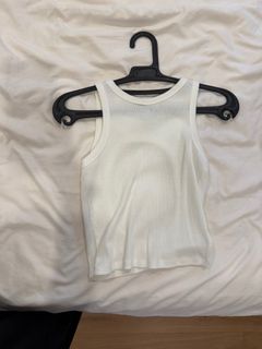 (Category: ) located in . Submitted by closetnatalia (Listing ID 1379425898, Image 1). Description: .