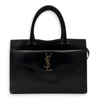 (Category: ) located in . Submitted by carousellluxury (Listing ID 1370132519, Image 1). Description: .
