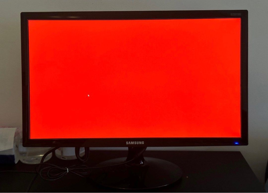 Samsung S22D300HY 24inches 1080p60HZ63224764970370111