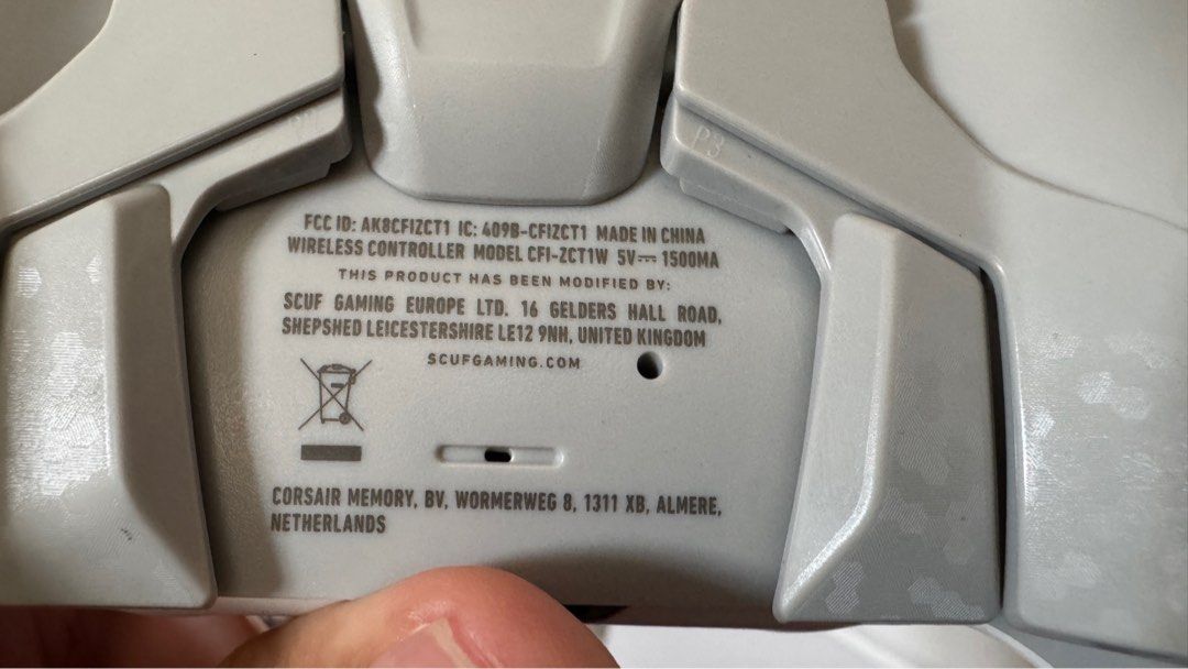 URGENT SALE. SCUF Reflex Pro FPS Controller - Gray/White63109551927042114