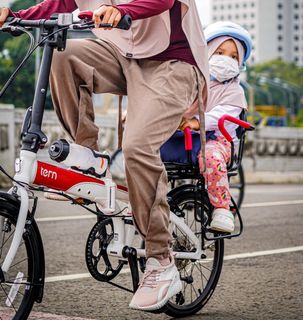 (Kategori: ) berada di . Dikirim oleh declutterbynara (ID iklan 1379355591, Gambar 1). Deskripsi: .