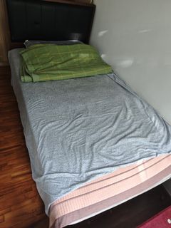 (Category: ) located in . Submitted by xk052610258 (Listing ID 1379428981, Image 1). Description: .