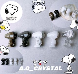 (Snoopy fans don't miss this 💖) 😍 This time we have five types of Snoopy 🐶: gold obsidian, silver obsidian, white turquoise, white marble, and clear quartz 😍 Each one is super cute 😍 Gold and silver obsidians even have strong luster 😍😍😍 So cool 👍🏻👍🏻👍🏻 Snoopy fans really shouldn't miss this 🫶🏻🥰64218662279939110