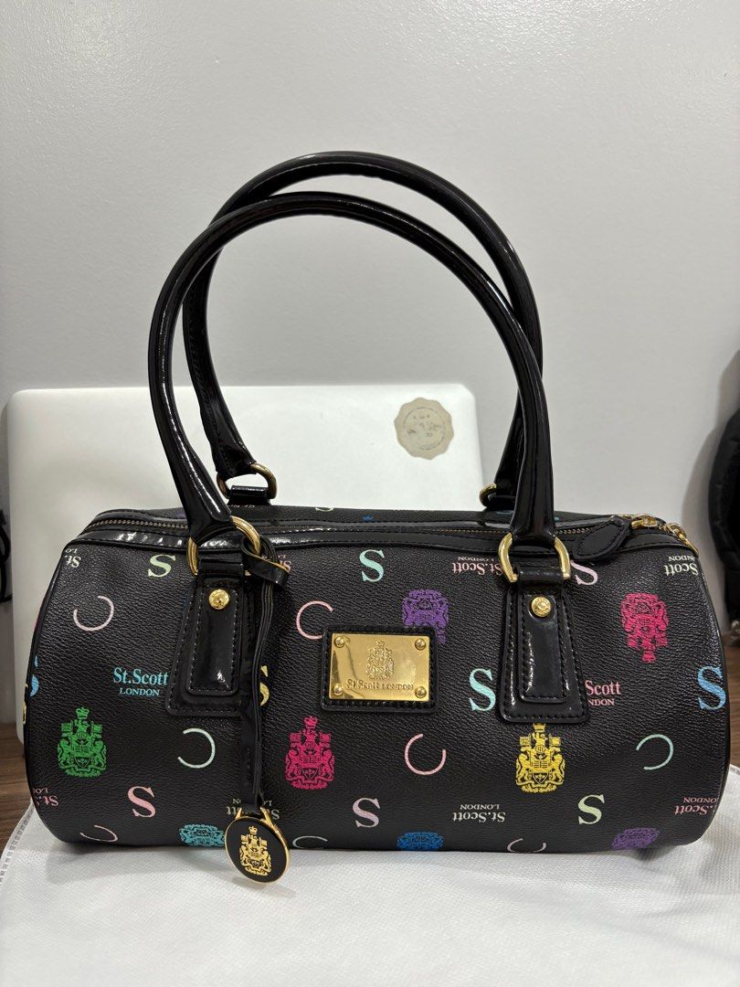St Scott London (Category: Luxury Bags & Wallets) located in Tarlac. Submitted by denfernando (Listing ID 1379490125, Image 1). Description: Lightly used Minimal flaws, barely unnoticeable COP LBC message me for more photos.