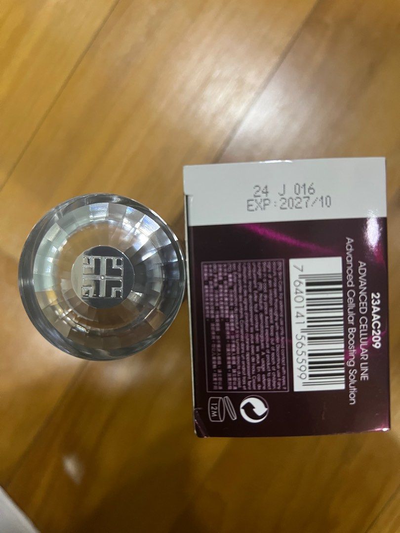 Suisse Programme Advanced cellular boosting solution (Category: Face Care) located in Shah Alam. Submitted by ncf926 (Listing ID 1379488338, Image 2). Description: 1 x 130ml Suisse Programme Advanced Cellular Boosting Solution • Condition: 99% full • Expiry Date: October 2027 • Reason for Selling: Idle, unused • Packaging: Will post out with original Sasa box 1 x 130ml Suisse Programme Advanced Cellular Boosting Solution • 状态： 99%满 • 有效期： 2027 年 