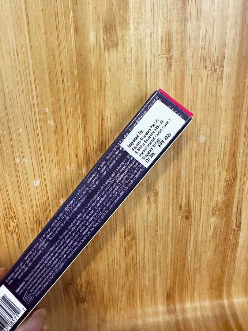 由 miko0000 (刊登 ID 1379422947，圖片 2) 提交，位於 台北市 (Taipei) 的 Tarte lip plump 唇膏 (類別：唇部彩妝、保養)，說明： 全新！ 色號 lotus Sephora 購買 。
