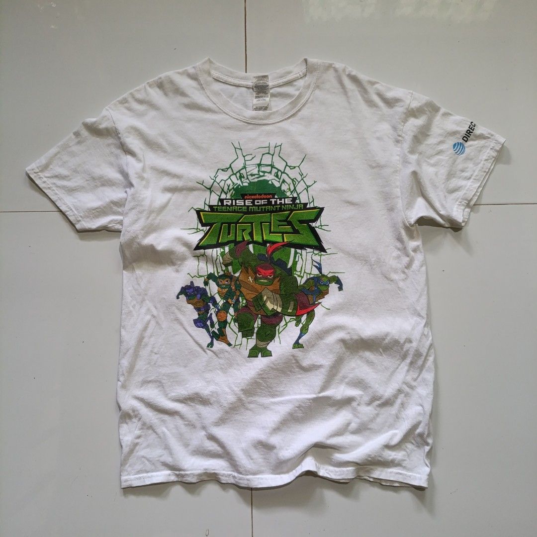 TEENAGE MUTANT NINJA TURTLES (Category: Tshirts & Polo Shirts ) located in Minglanilla. Submitted by thriftdig (Listing ID 1379410701, Image 1). Description: TEENAGE MUTANT NINJA TURTLES LARGE 21X28.5 #carousell #vintageshirt #vintage #tmnt #ninjaturtleshirt.