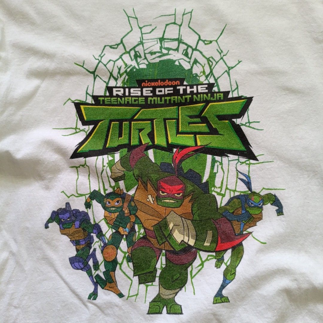 TEENAGE MUTANT NINJA TURTLES (Category: Tshirts & Polo Shirts ) located in Minglanilla. Submitted by thriftdig (Listing ID 1379410701, Image 3). Description: TEENAGE MUTANT NINJA TURTLES LARGE 21X28.5 #carousell #vintageshirt #vintage #tmnt #ninjaturtleshirt.