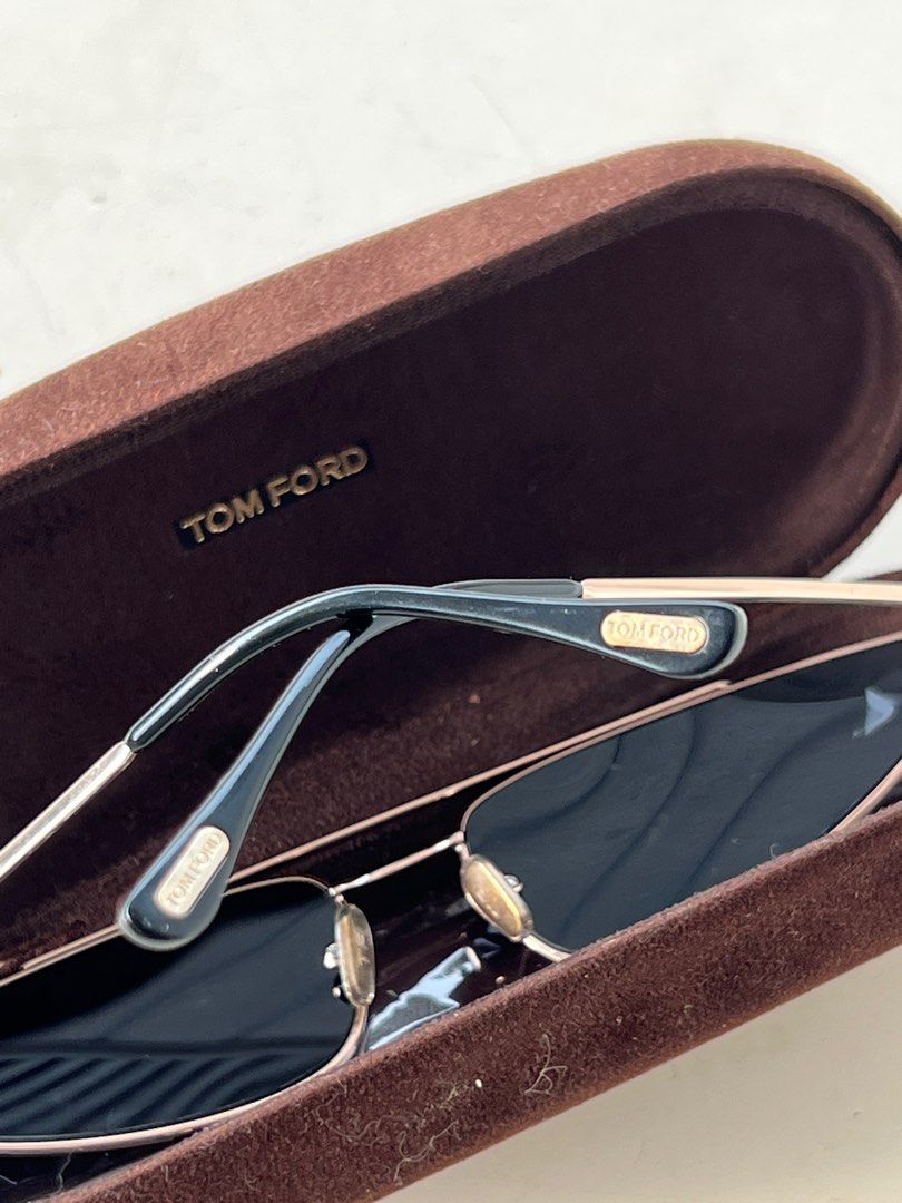 Tom Ford cat eye sunglasses (Category: Luxury Accessories) located in Quezon City. Submitted by raccoonfur (Listing ID 1379446915, Image 2). Description: Never used. Rare piece. .