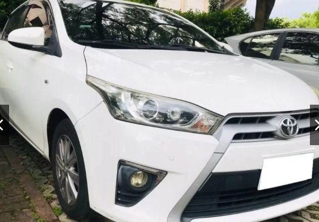 由 yan_xiu (刊登 ID 1379342573，圖片 2) 提交，位於 台中市 (Taichung) 的 Toyota Yaris 2015款 白色 全廠認證車 車商勿擾 (類別：汽車出售)，說明：🎶顏色：白色 🎶排氣量：1.5L 🎶出廠：2015 🎶行駛里程：10萬公里 防盜系統 安全氣囊 中控鎖 ABS防鎖死 👍最有公信力的認證 👍車況與認證表不符 , 退車並全額退費 👍車況及里程公開化 👍檢定報告 🧸因車價划算、車況認證，詢問人數多，請提前預約看車 🎀我也可為您尋車!告訴我您的需求與預算，讓我為您圓夢 ✅可分期 ✅可貸款✅車換車 🎀貸款配合/協助分期 ⚠️車商販售 非自售 請車行勿擾⚠️ 🉑全台北中南皆有服務據點 歡迎私訊預約賞車 🎊請提前私訊預約賞車 🎊請提前私訊預約賞車 🎊請提前私訊預約賞車 全廠認證車 車商勿擾 滿小姐:0️⃣9️⃣0️⃣5️⃣3️⃣6️⃣1️⃣0️⃣5️⃣5️⃣。