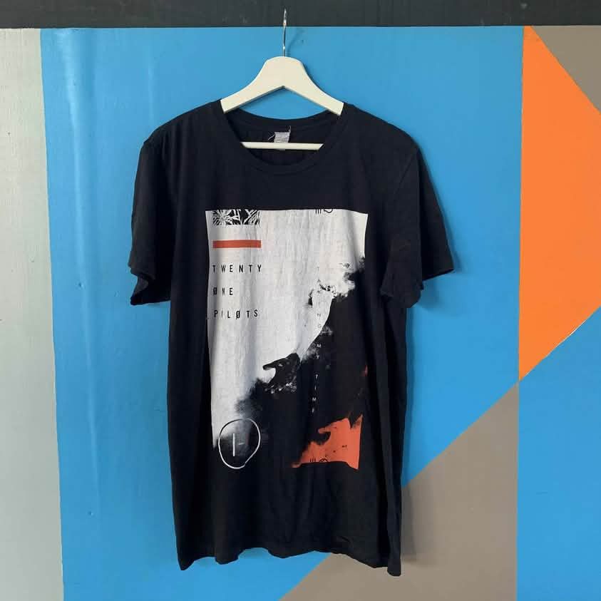 Twenty one pilots (Category: Activewear) located in Manila. Submitted by bugoys (Listing ID 1379479096, Image 1). Description: .