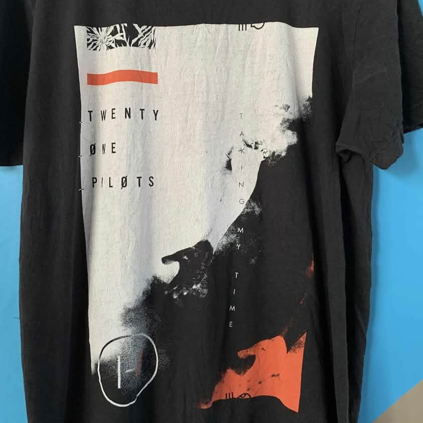 Twenty one pilots (Category: Activewear) located in Manila. Submitted by bugoys (Listing ID 1379479096, Image 2). Description: .